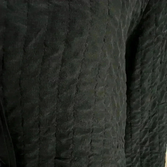 Eileen Fisher 100% Silk Quilted Button Down Blouse Cardigan. - Picture 7 of 9